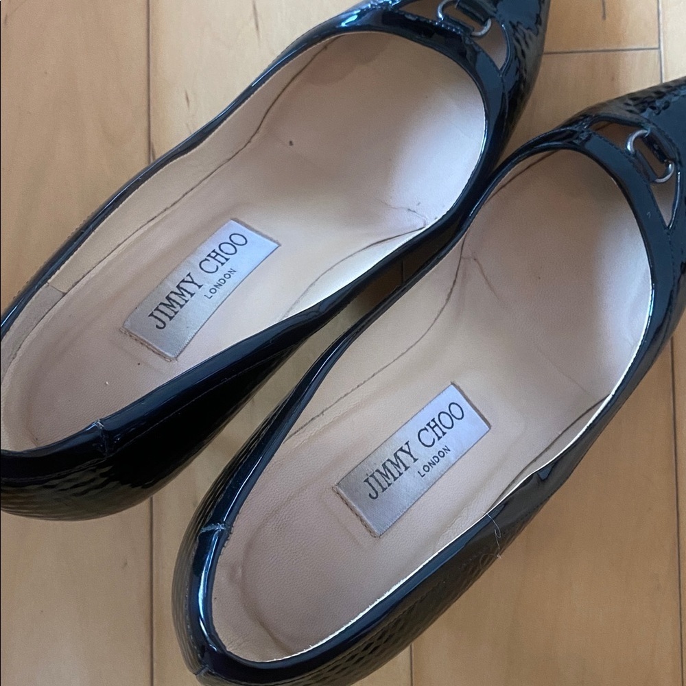 Jimmy Choo Black Patent Leather Hype Pump Cutout Buckle Heels Size 7.5 - Picture 4 of 16